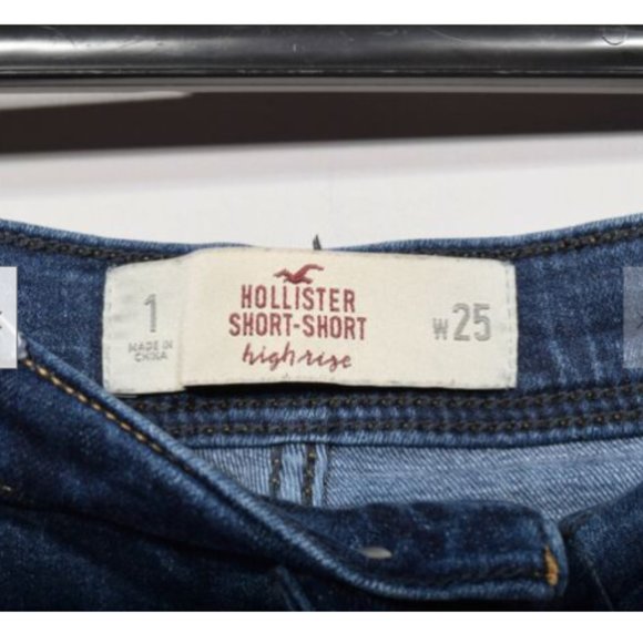 Hollister High Rise Distressed Destroyed Medium Wash Cuffed Short Shorts Sz 1 - Picture 3 of 3